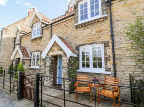 5 Pond View Cottages